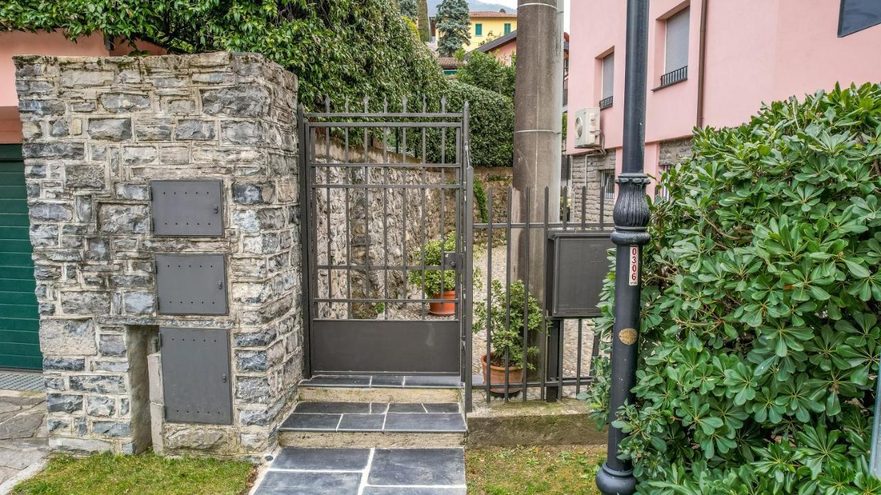 Апартаменти Tizi House Варенна Екстер'єр фото